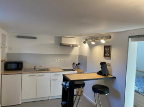 Appartement 2 pièces Poncin